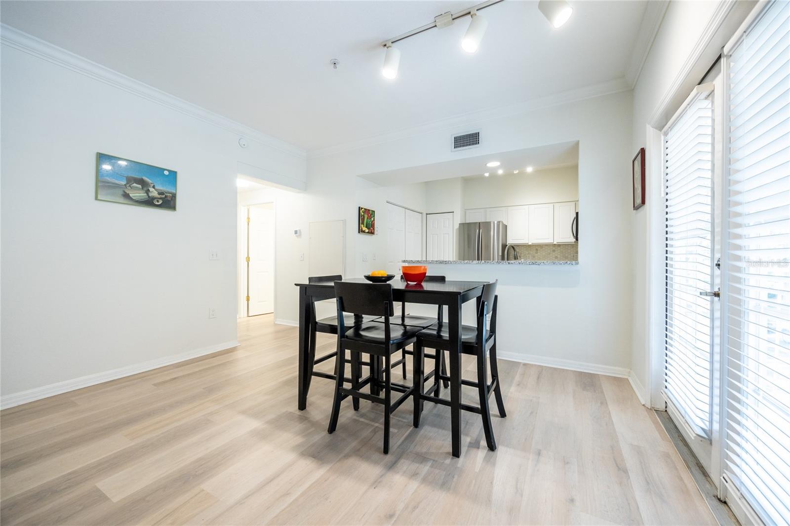 Image 11 of 33 For 4850 91st Terrace P201