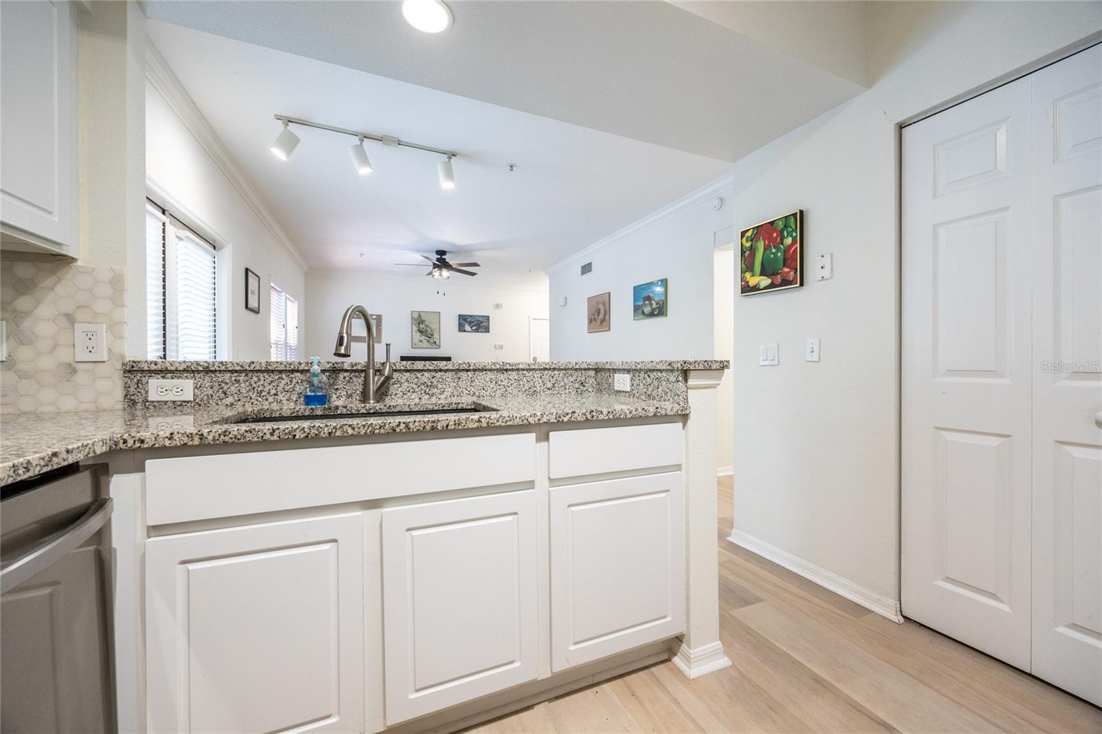 Image 17 of 33 For 4850 91st Terrace P201