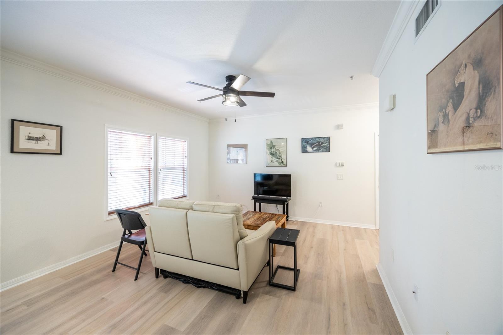 Image 6 of 33 For 4850 91st Terrace P201