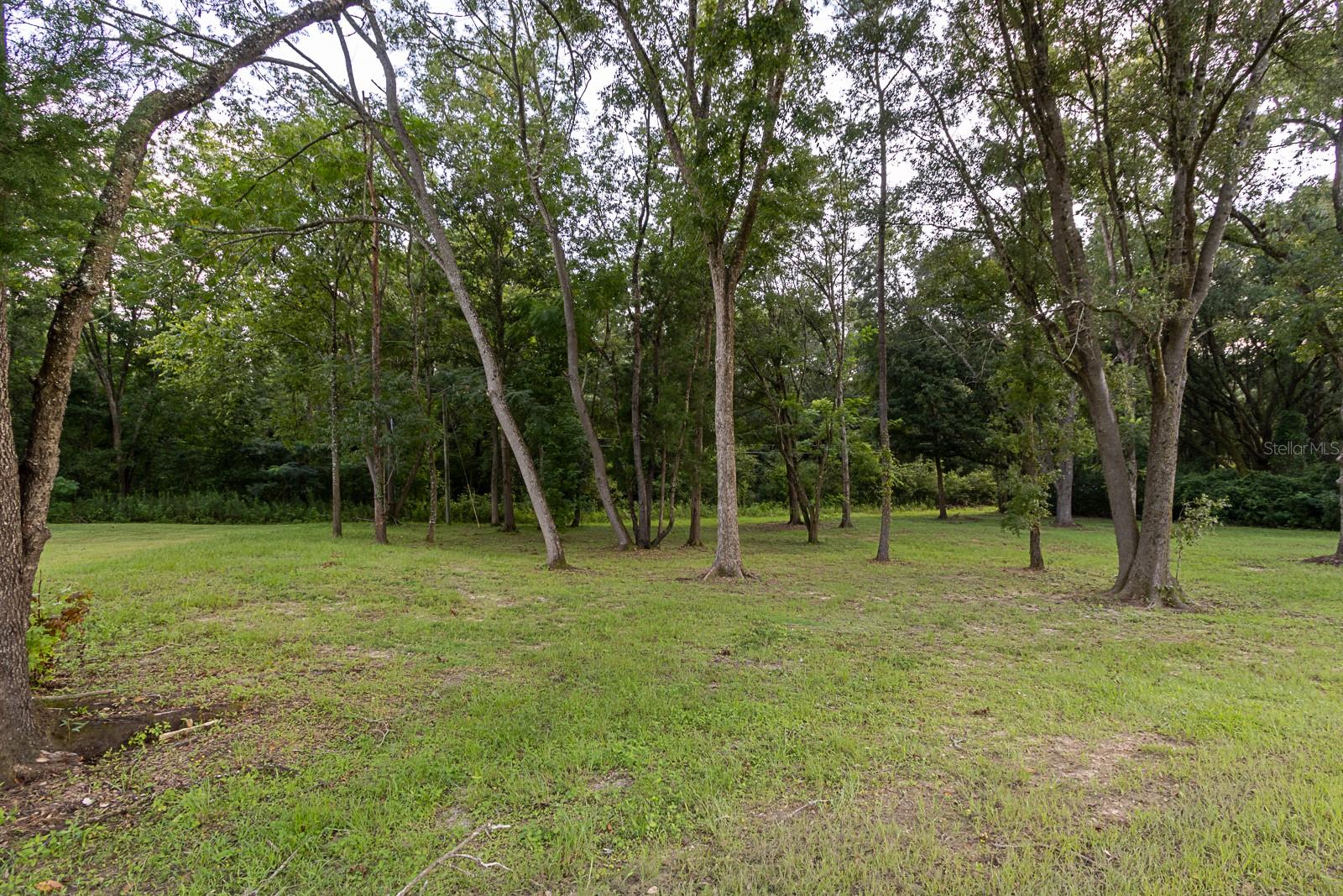 Image 17 of 21 For 15451 121st Place