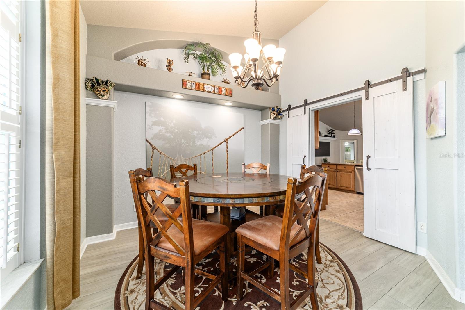 Image 31 of 100 For 5005 47th Terrace Road