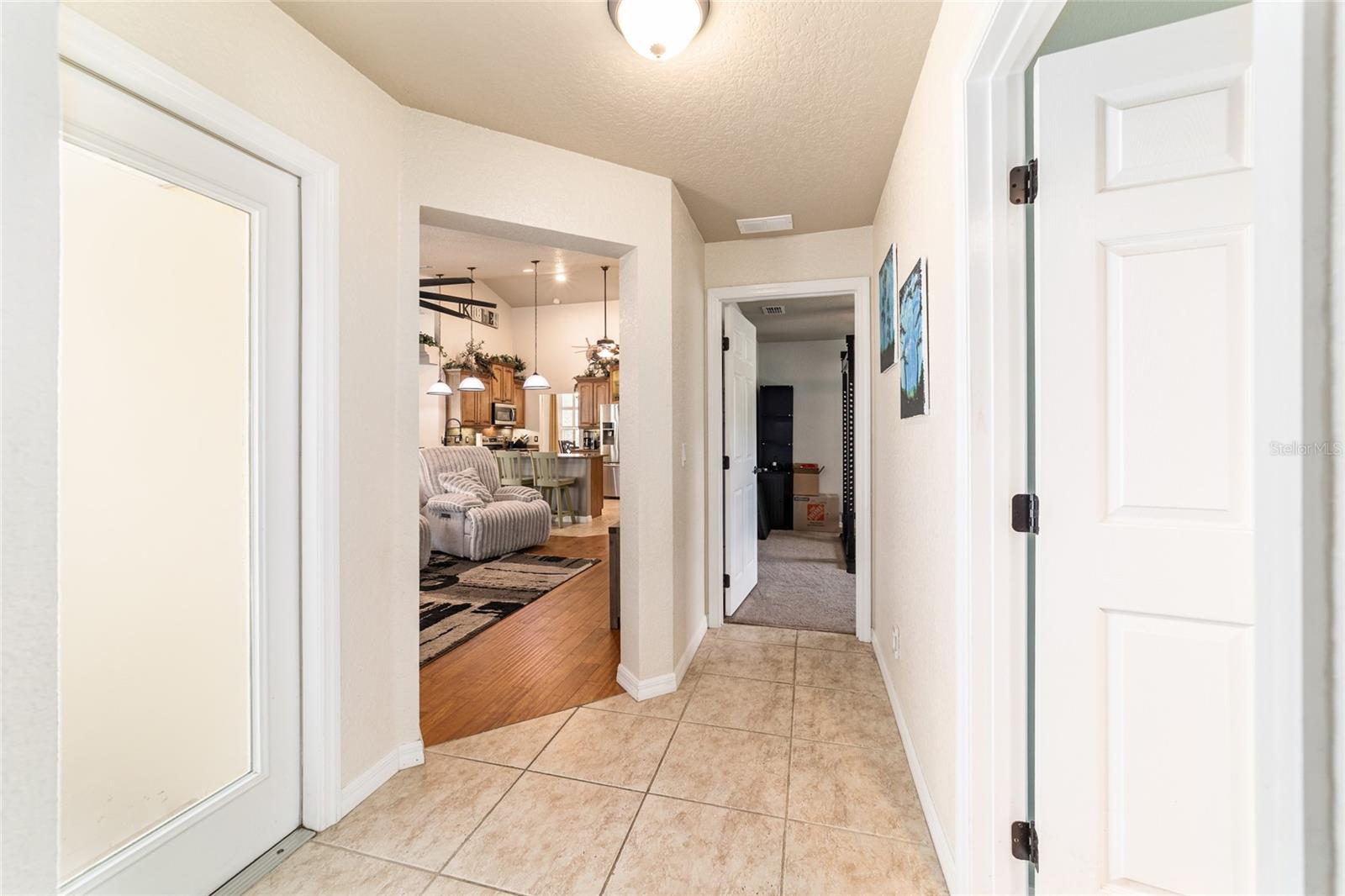 Image 34 of 100 For 5005 47th Terrace Road