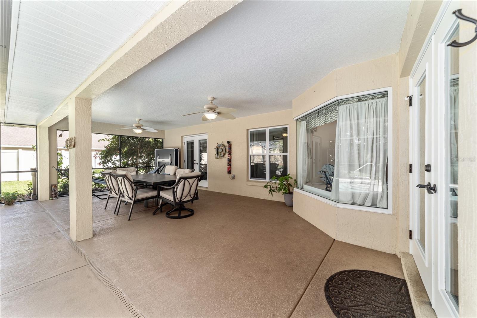 Image 61 of 100 For 5005 47th Terrace Road