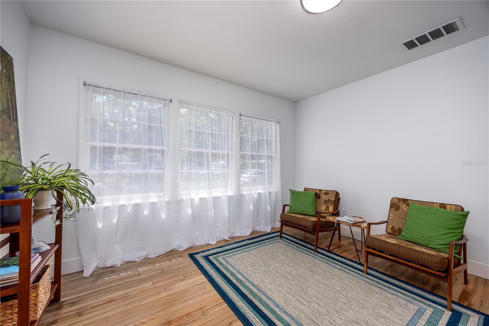 Image 5 of 33 For 1617 8th Street