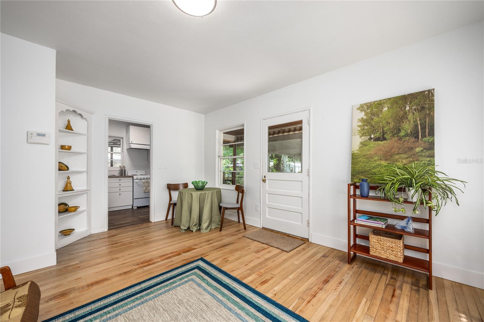 Image 9 of 33 For 1617 8th Street