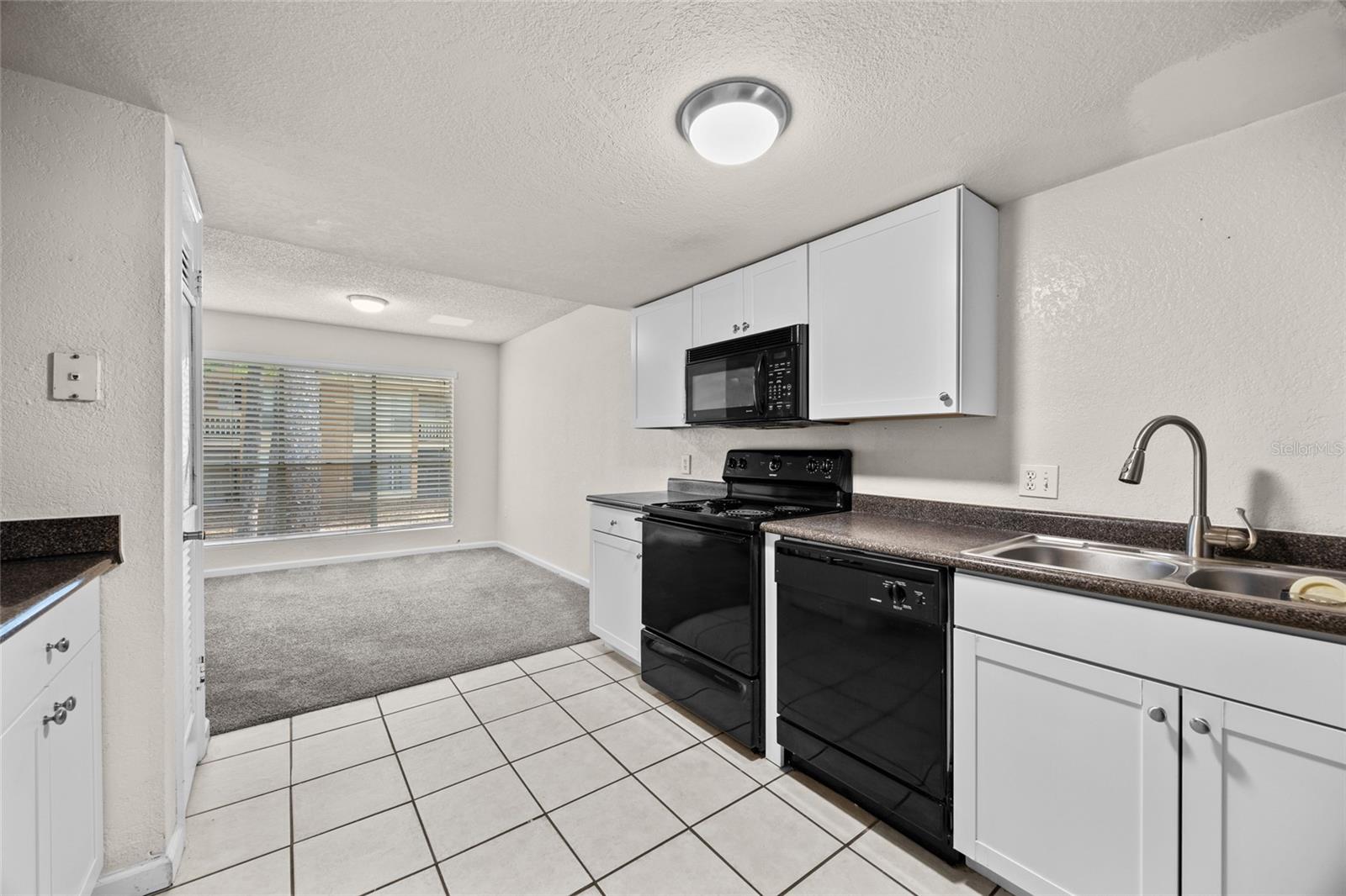 Image 3 of 23 For 1810 23rd Boulevard 203