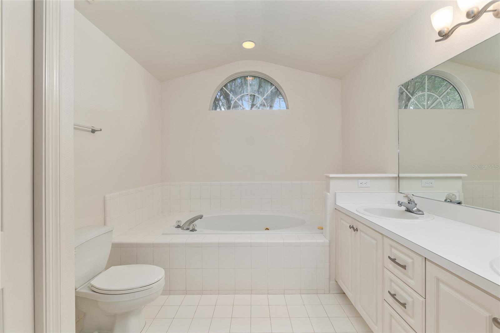 Image 17 of 44 For 6806 105th Avenue