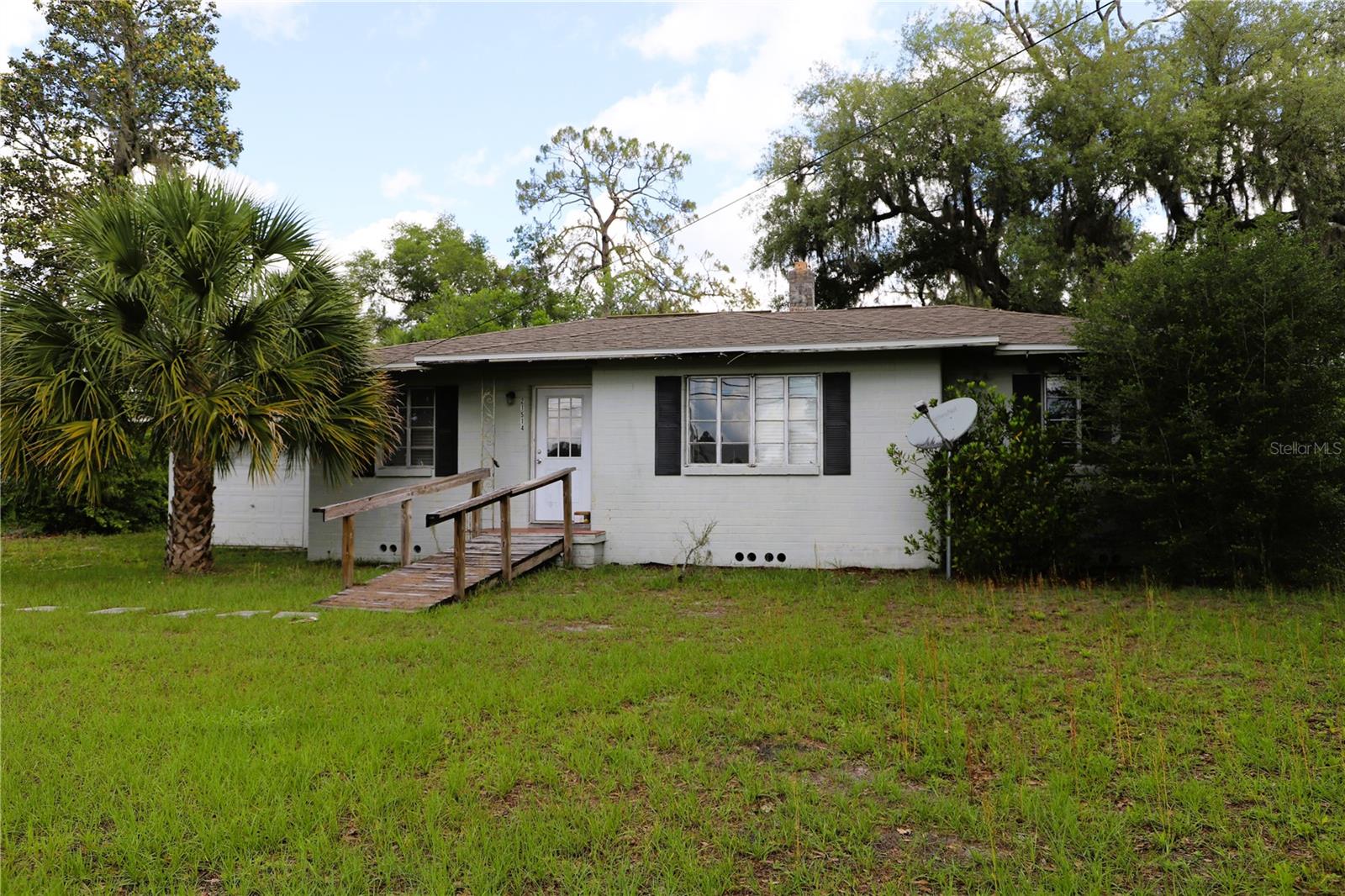 Image 2 of 11 For 21514 69th Avenue