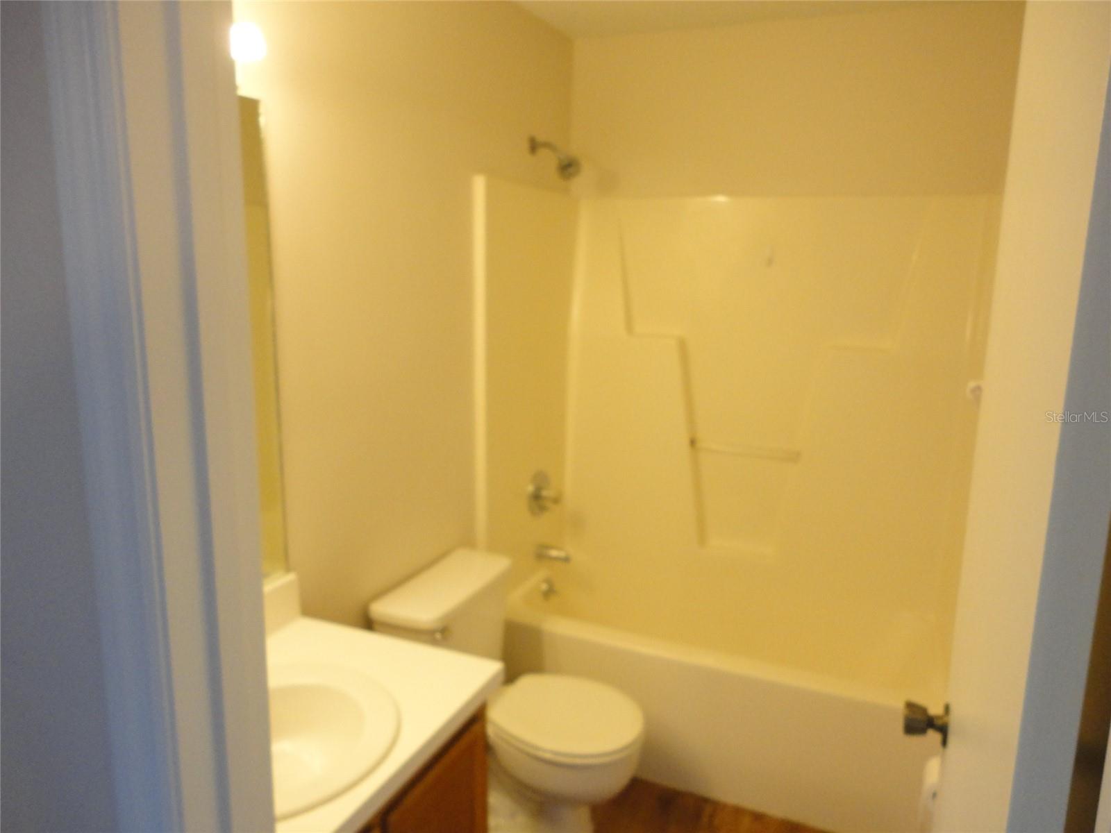 Image 10 of 11 For 5815 9th Place