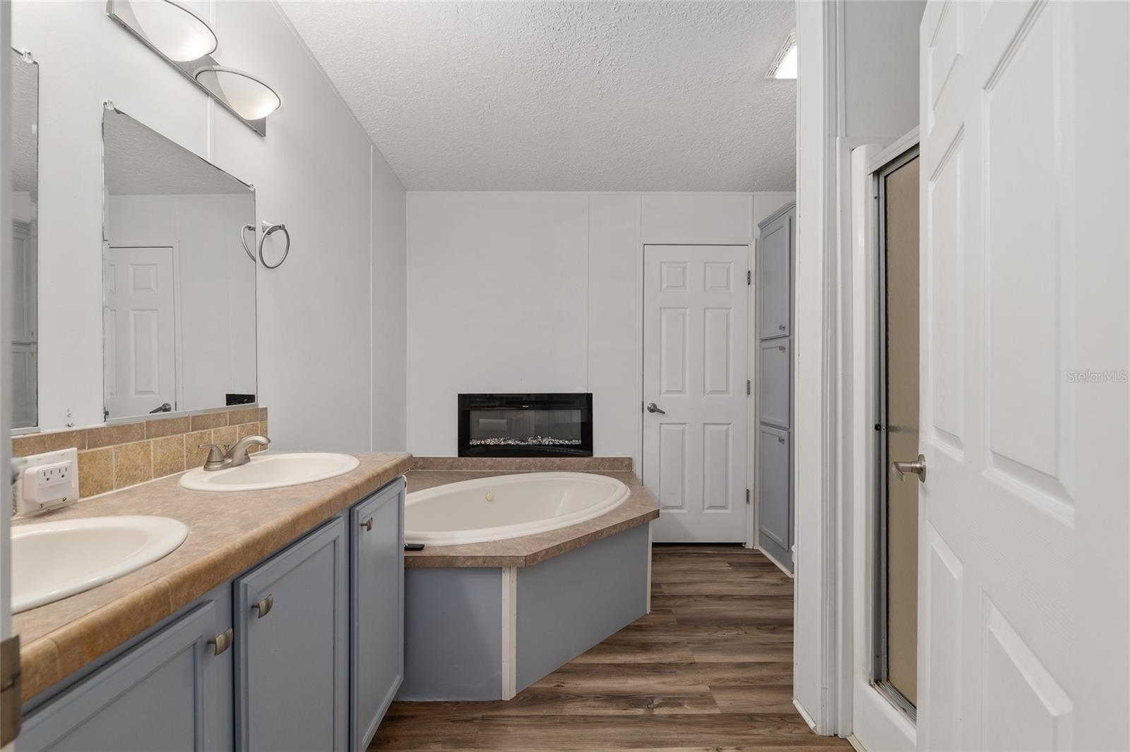 Image 24 of 47 For 2672 County Road 778