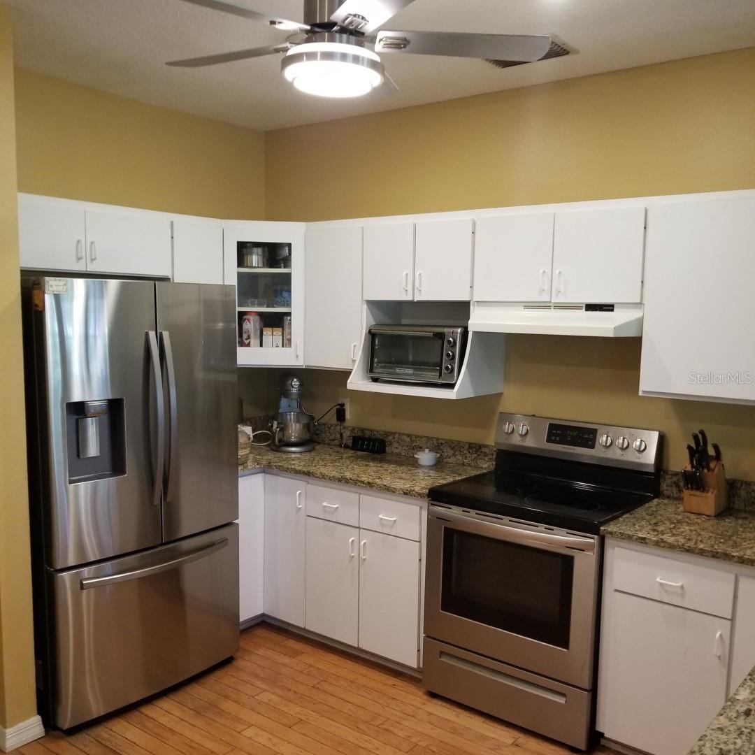 Image 10 of 32 For 9711 110th Street