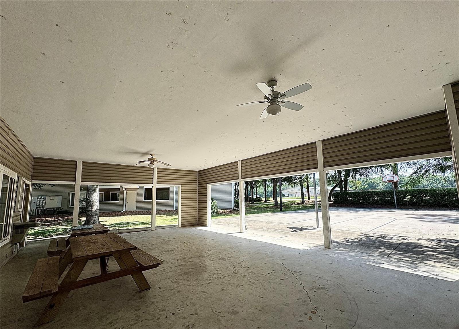 Image 26 of 34 For 4000 23rd Street 3-205