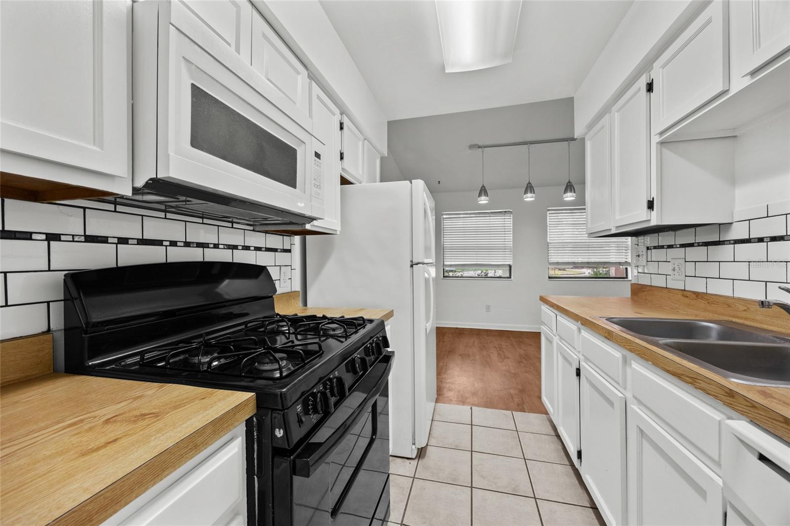Image 10 of 20 For 6912 45th Avenue