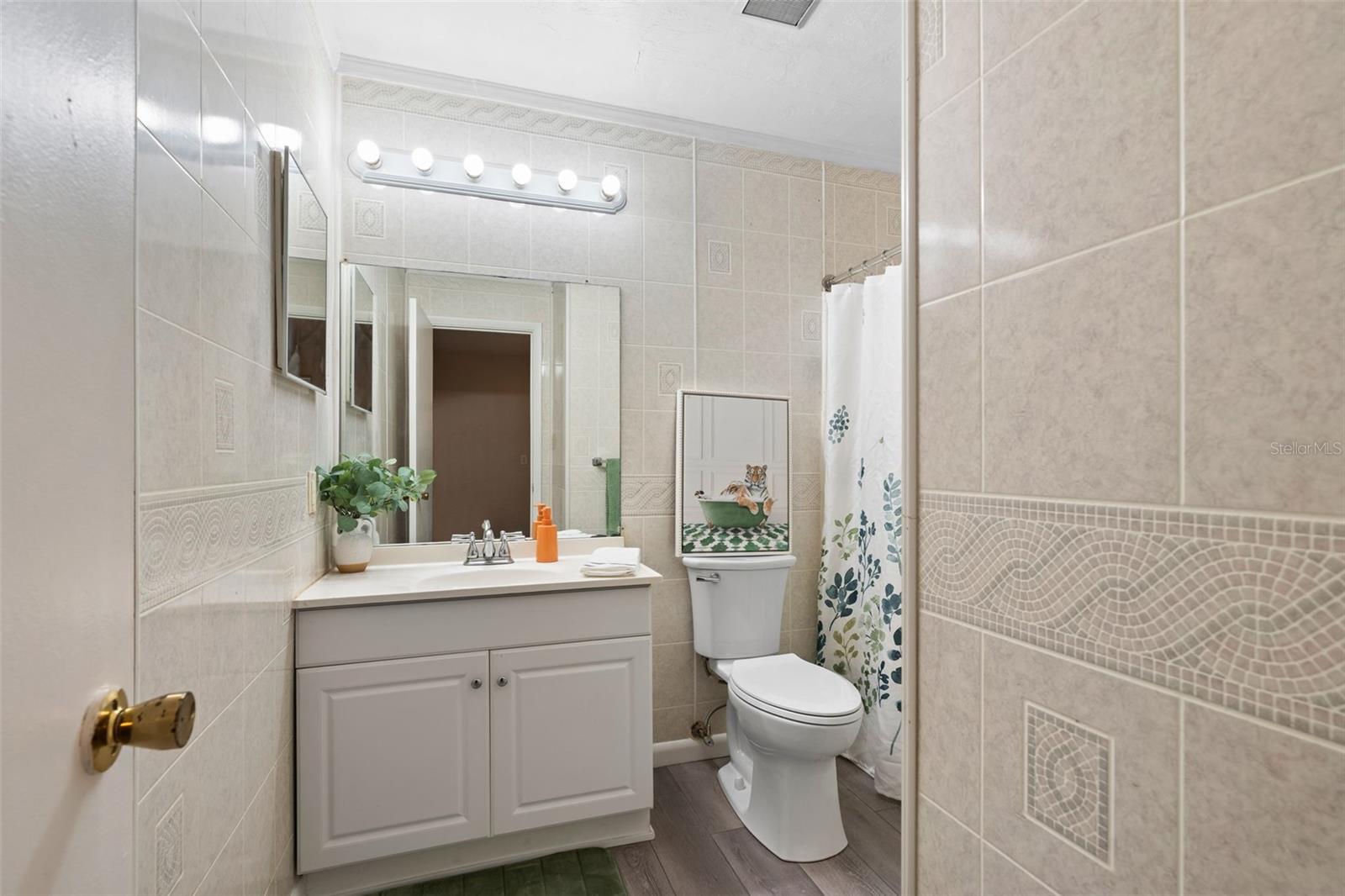 Image 11 of 18 For 75 16th Avenue A204