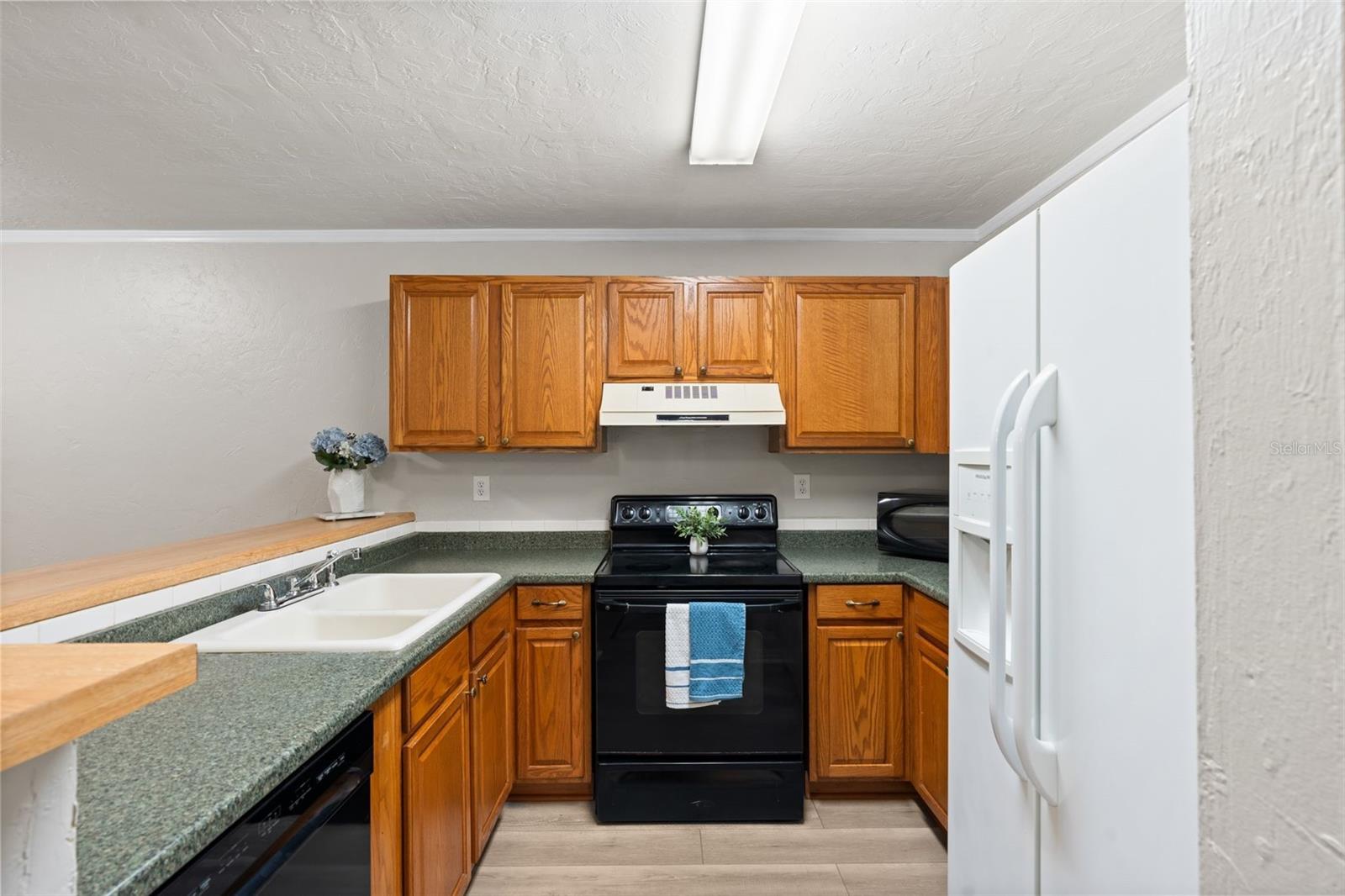 Image 8 of 18 For 75 16th Avenue A204