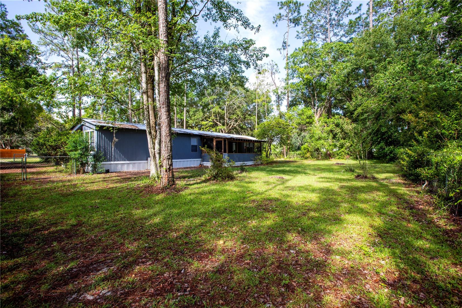 Image 19 of 30 For 2412 116th Place