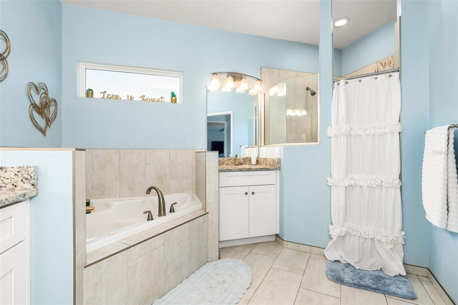 Image 16 of 38 For 22882 4th Place