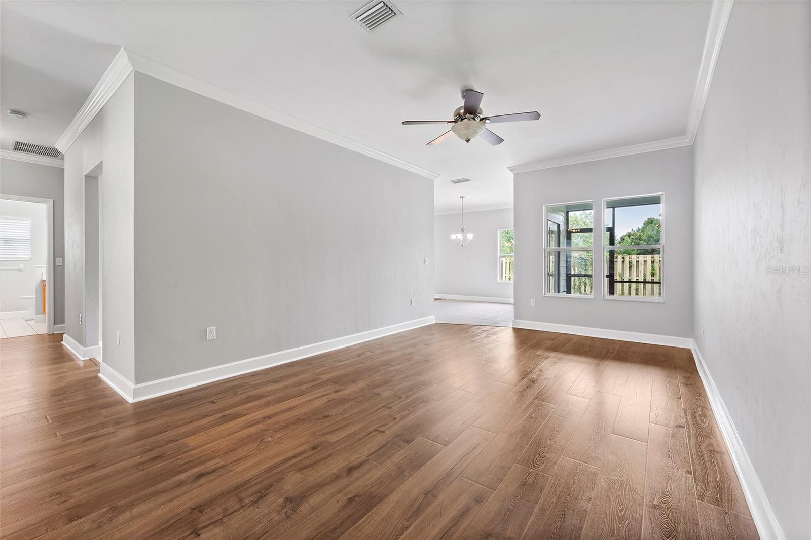 Image 4 of 37 For 8376 80th Place
