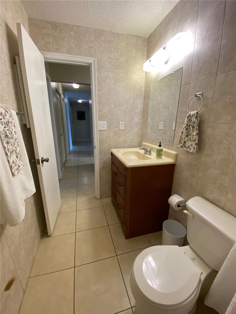 Image 17 of 38 For 2712 14th Drive