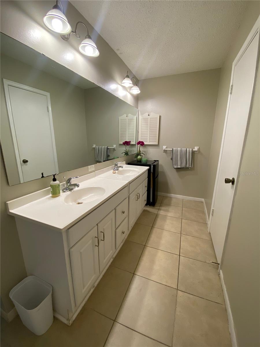 Image 20 of 38 For 2712 14th Drive