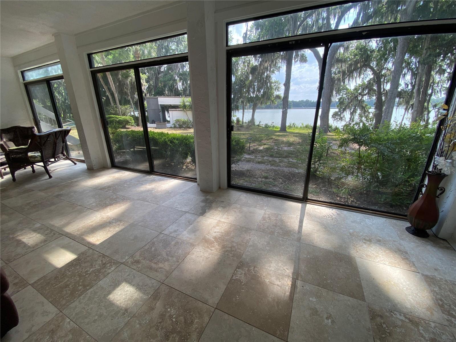 Image 28 of 38 For 2712 14th Drive
