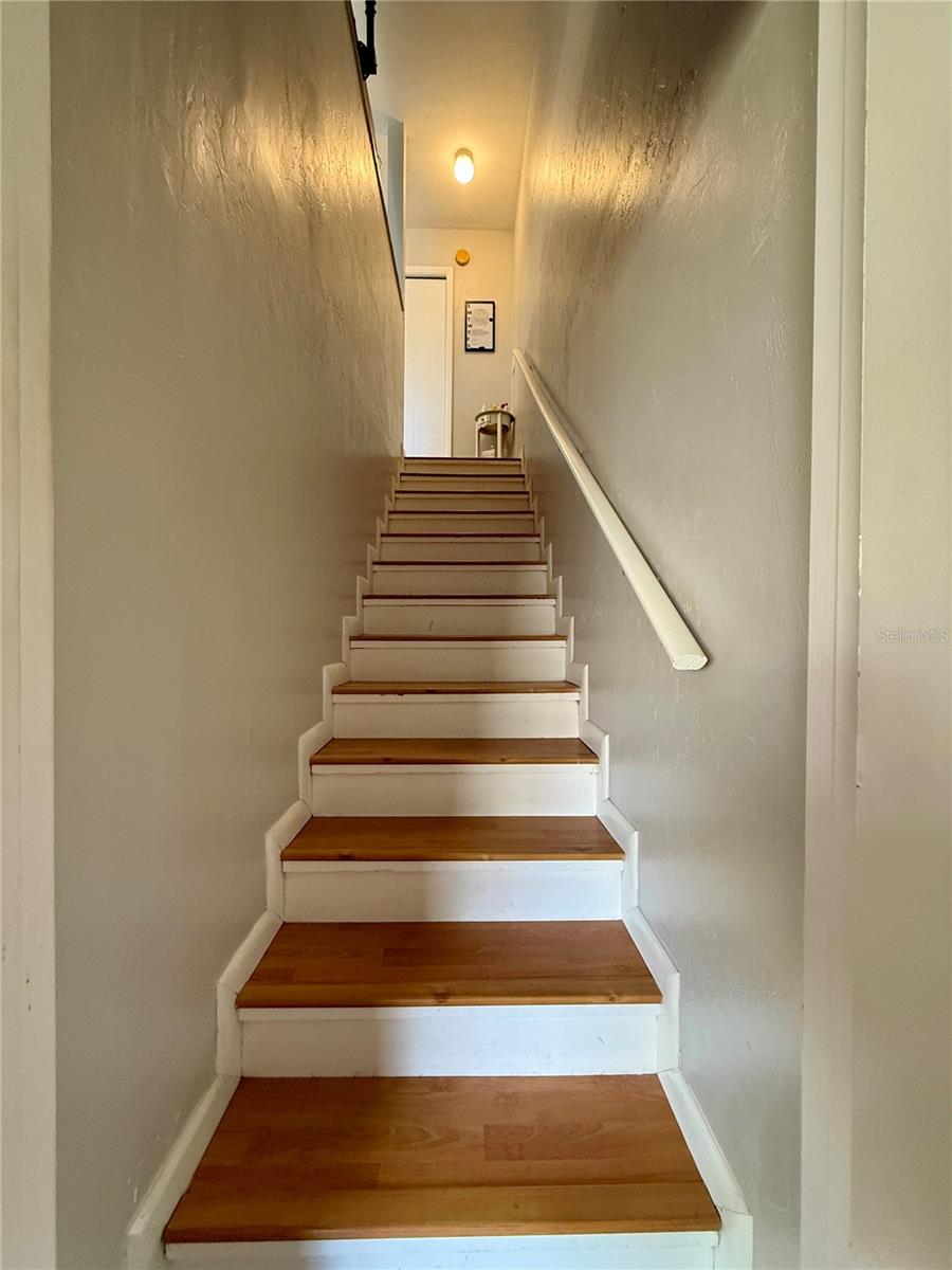 Image 34 of 34 For 2058 35th Place H47