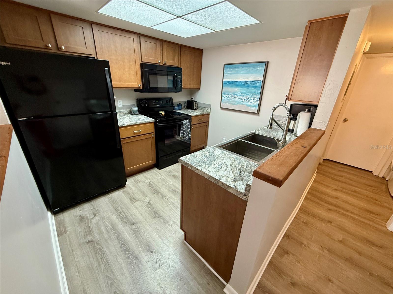 Image 6 of 34 For 2058 35th Place H47