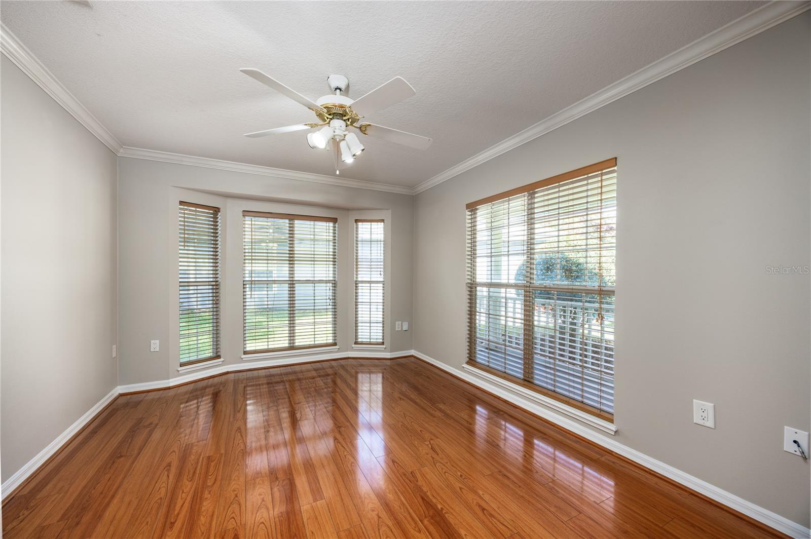 Image 18 of 57 For 8103 71st Lane