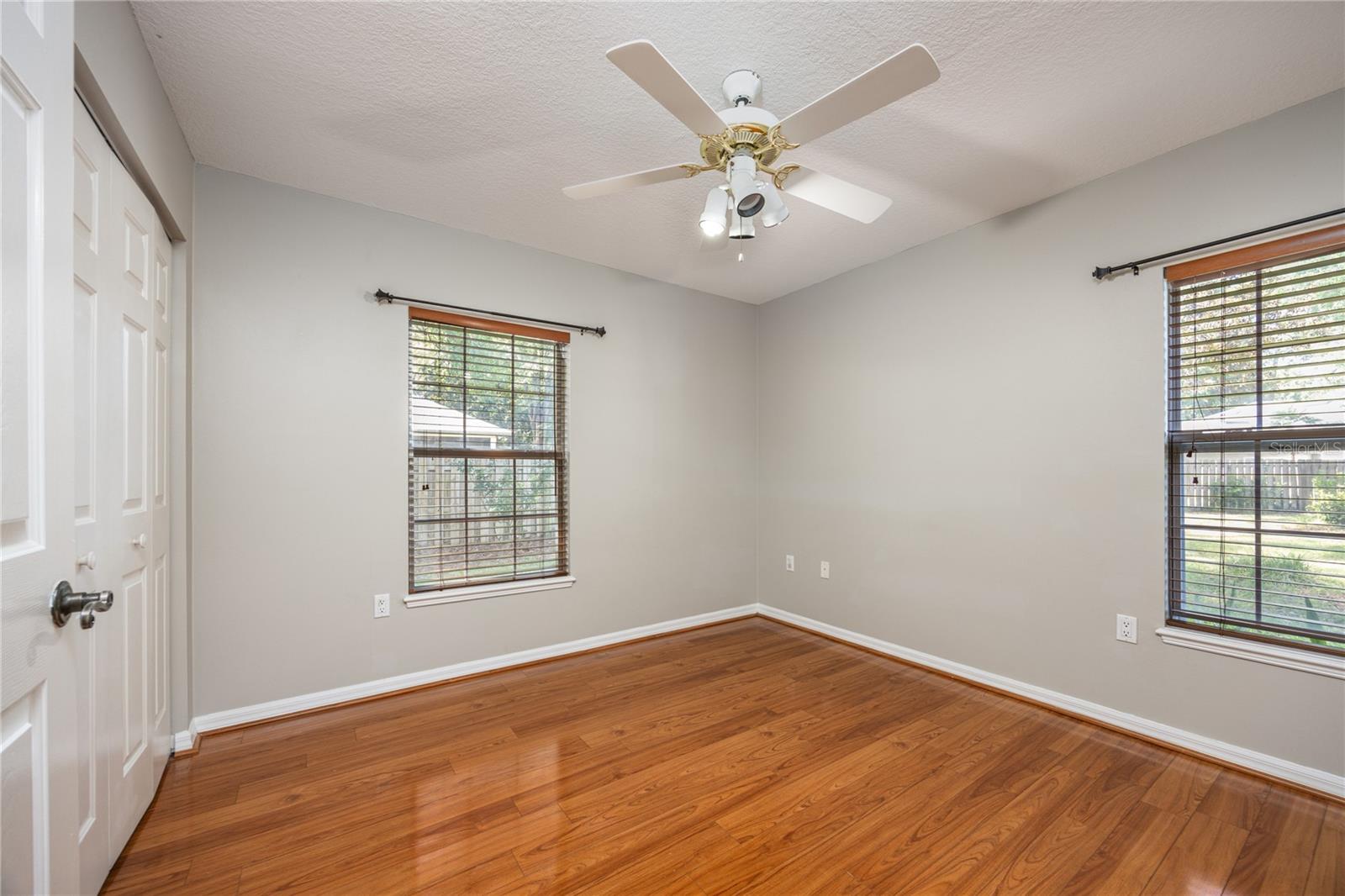 Image 21 of 57 For 8103 71st Lane