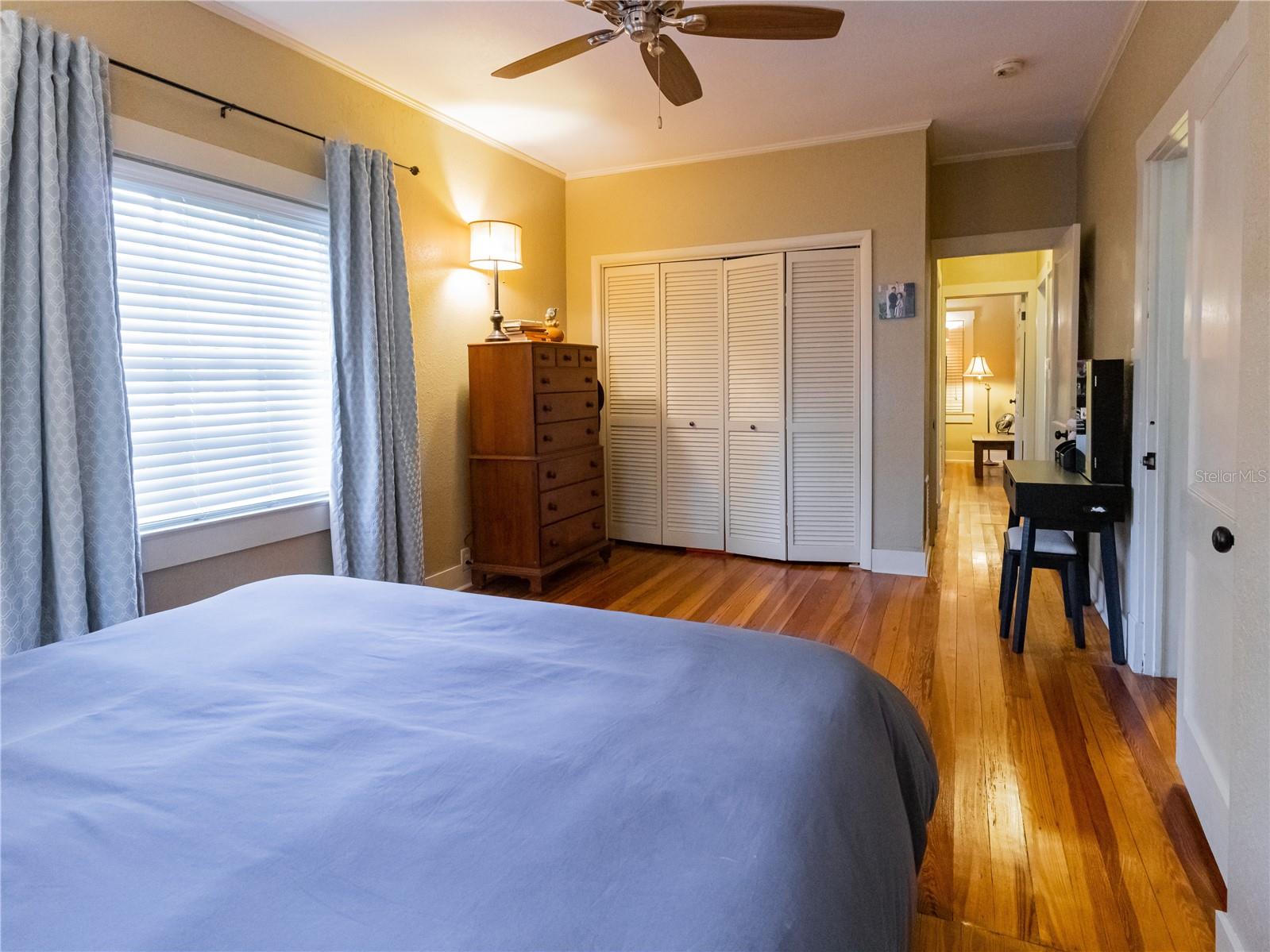 Image 12 of 13 For 221 9th Street