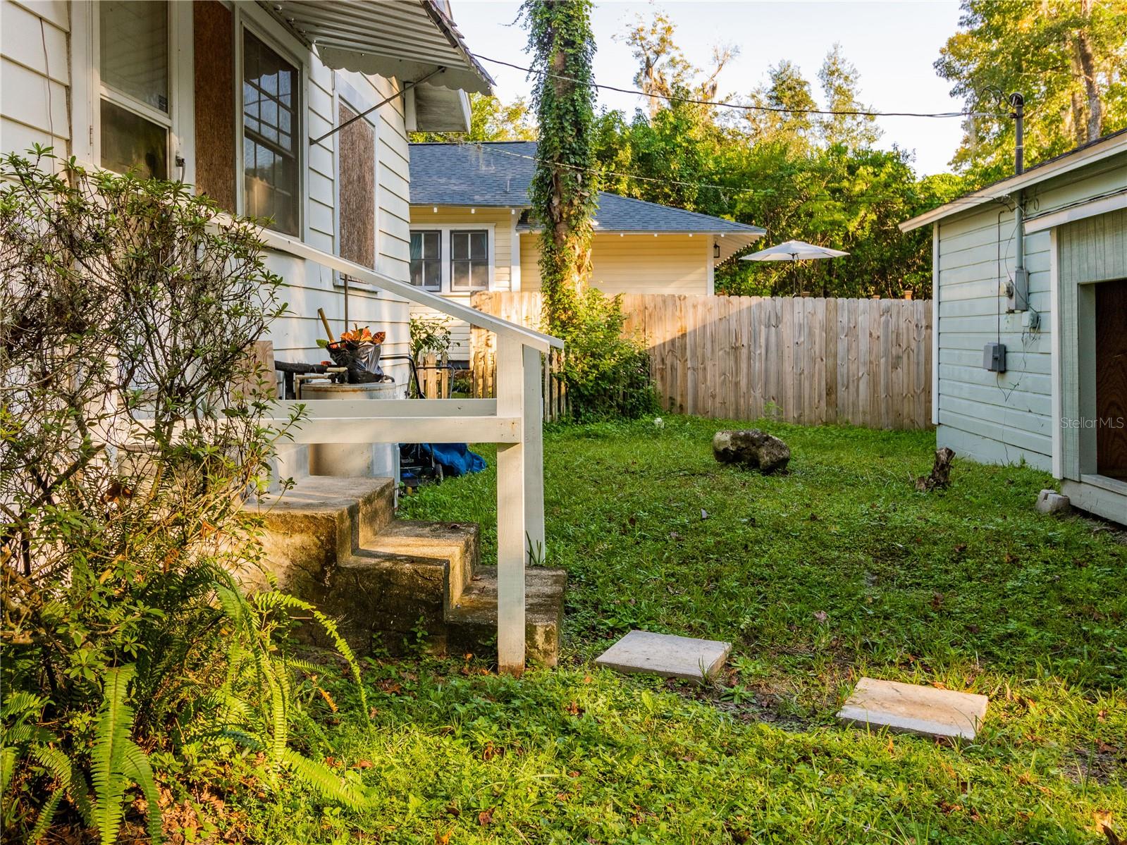 Image 13 of 13 For 221 9th Street