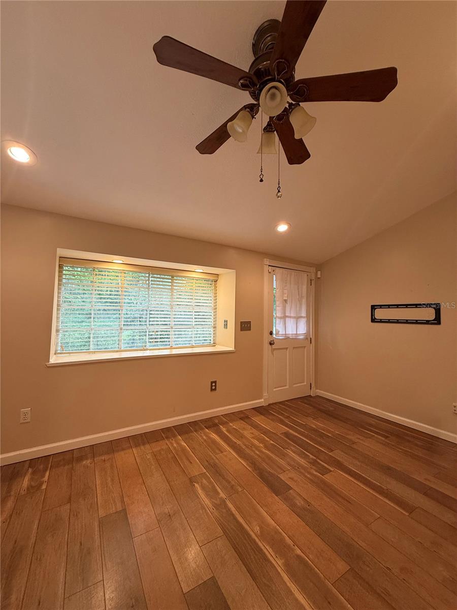 Image 3 of 23 For 16417 County Road 234