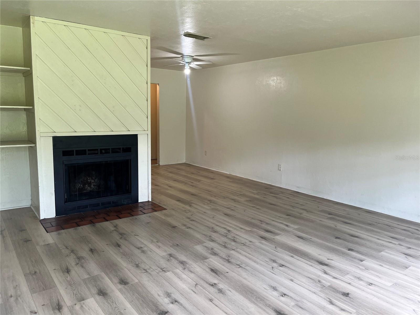Image 2 of 8 For 2521 57th Place A