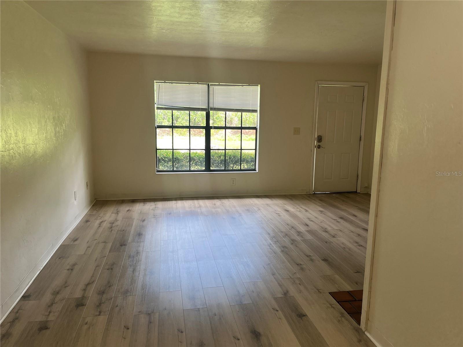 Image 5 of 8 For 2521 57th Place A