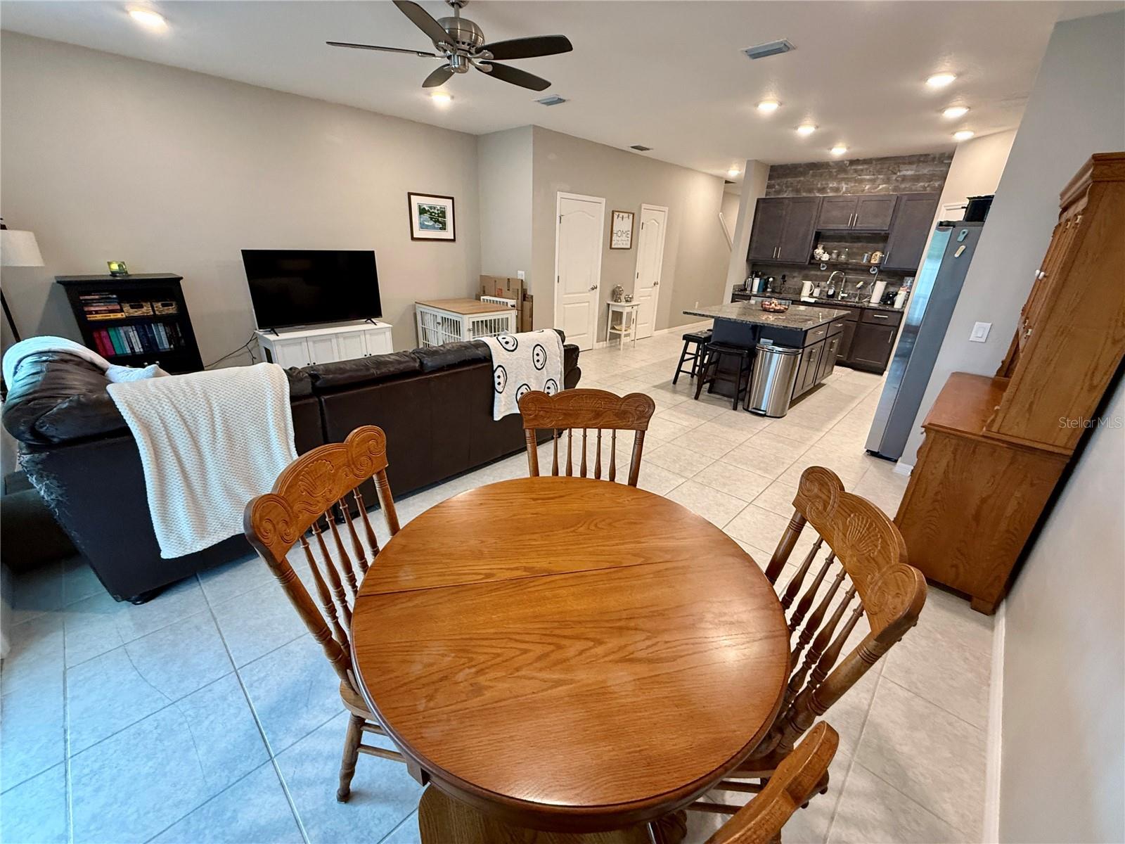 Image 9 of 30 For 12541 7th Place