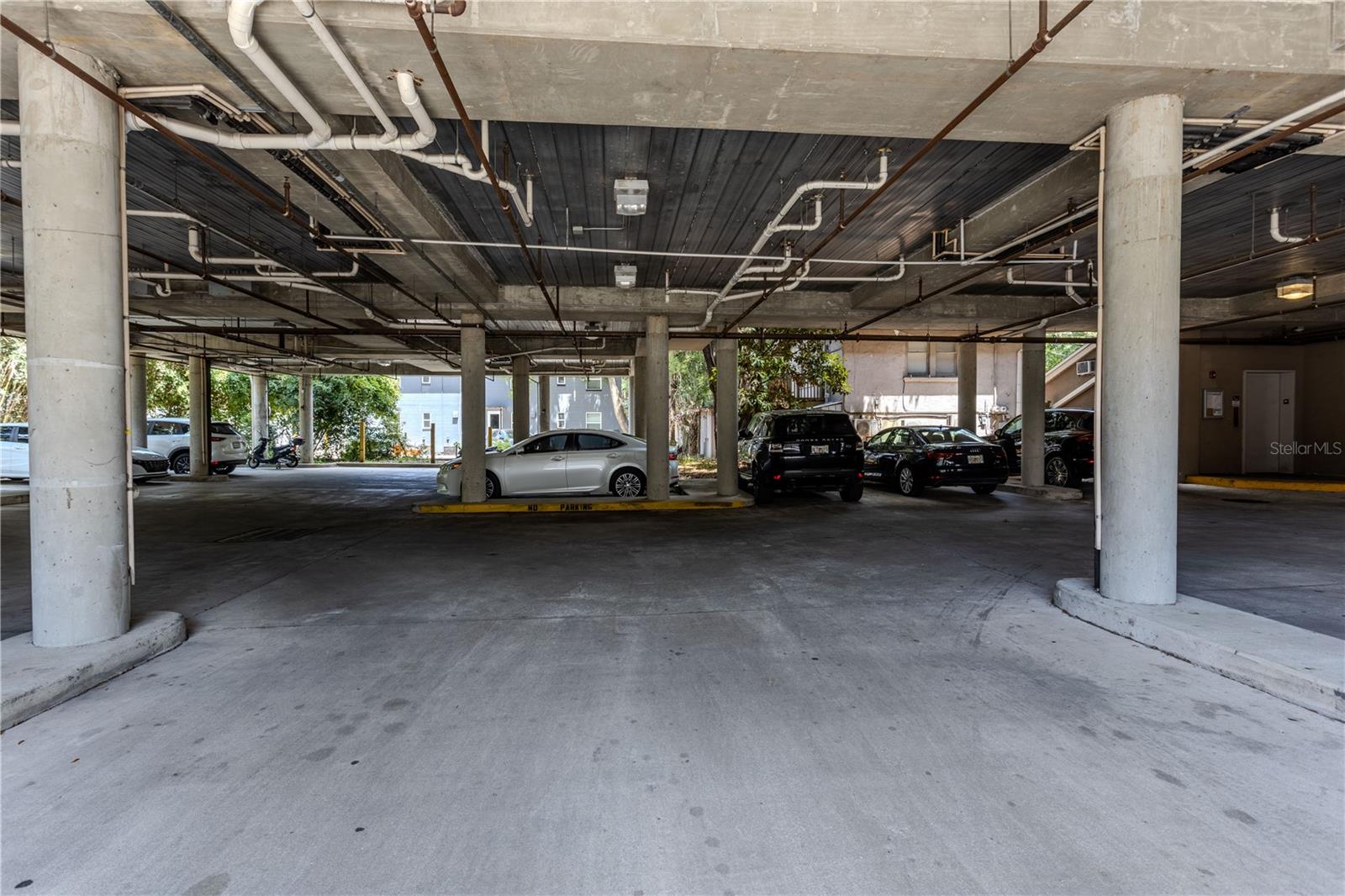 Image 23 of 23 For 1418 3rd Avenue 304