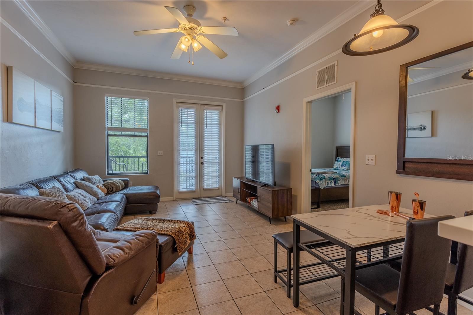 Image 3 of 23 For 1418 3rd Avenue 304