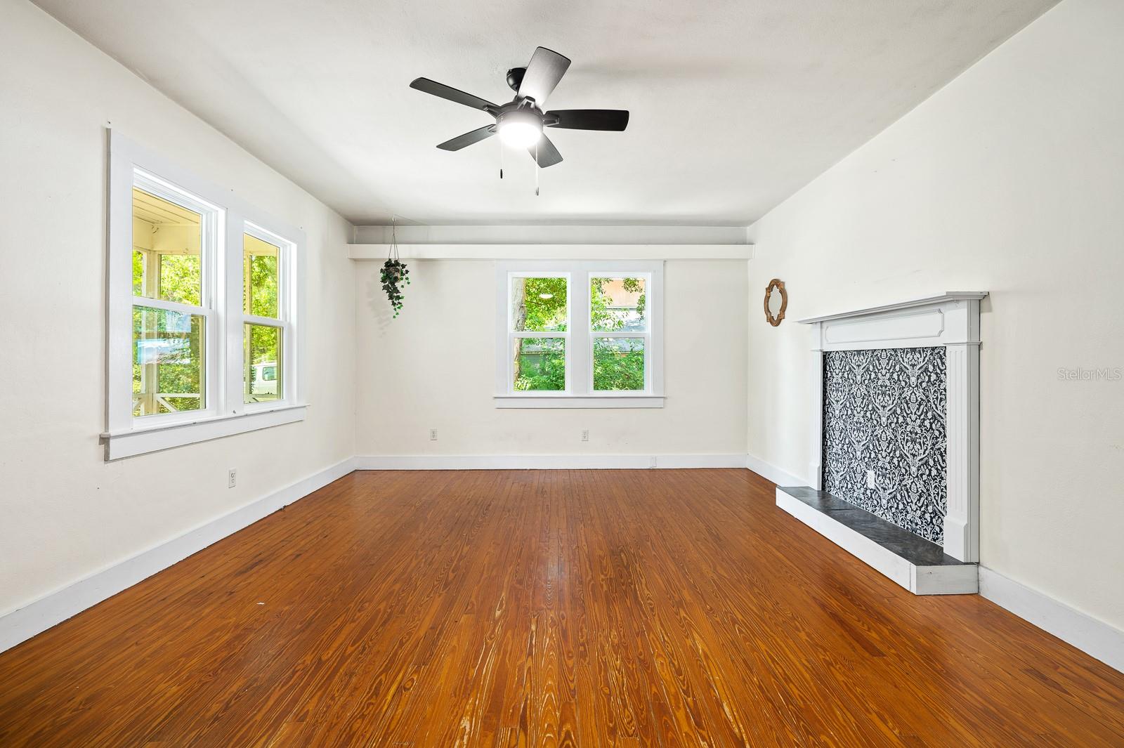 Image 7 of 42 For 1012 43rd Avenue