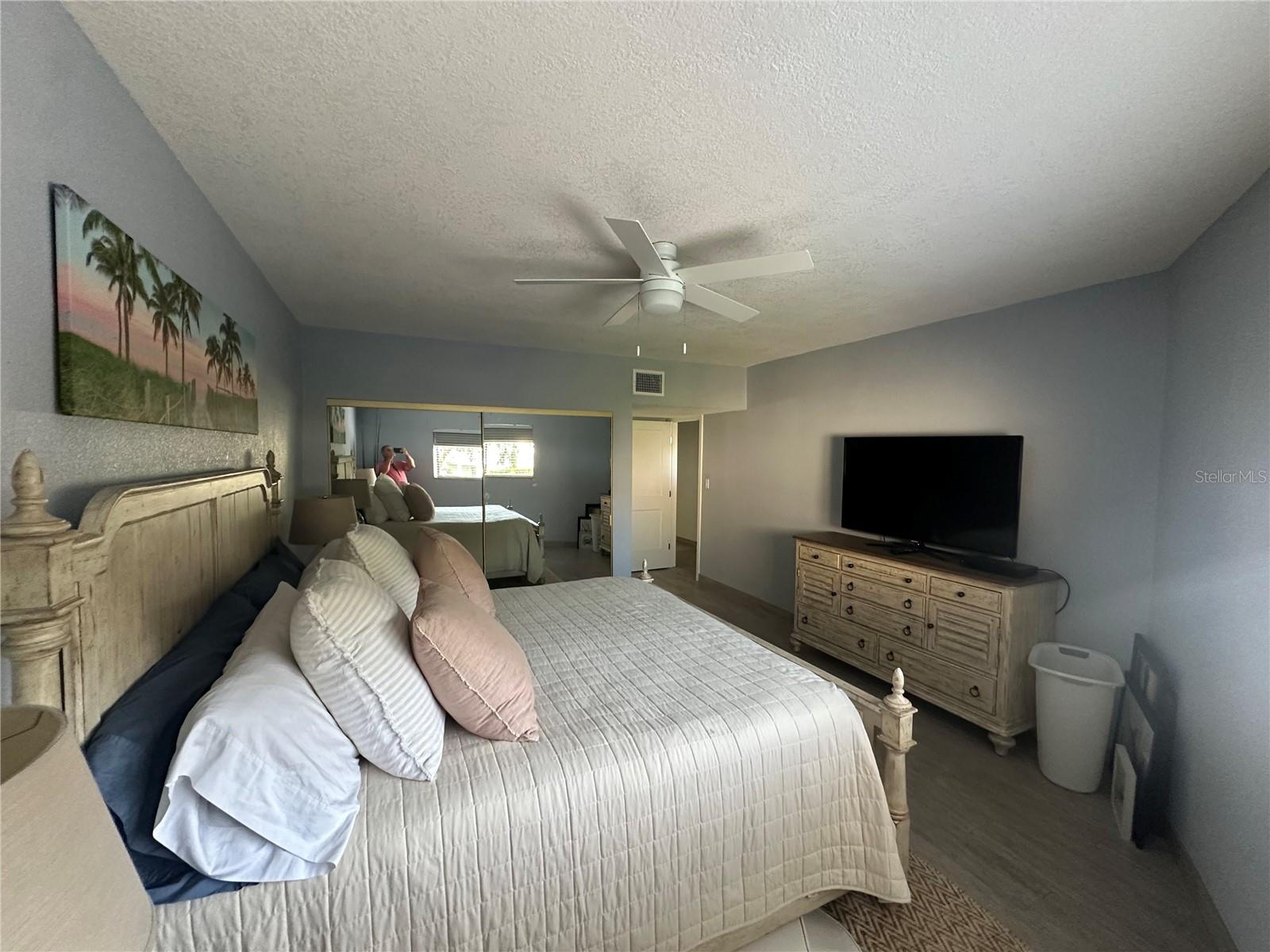Image 7 of 18 For 520 Peninsula Avenue 1c1