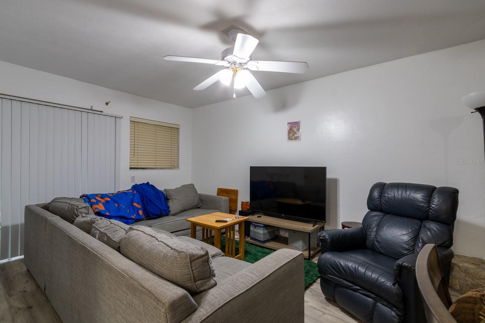 Image 8 of 18 For 223 34th Street