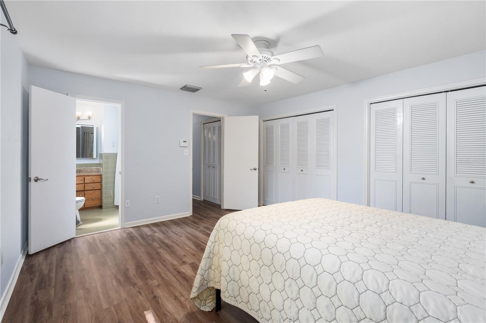 Image 11 of 40 For 8024 2nd Court