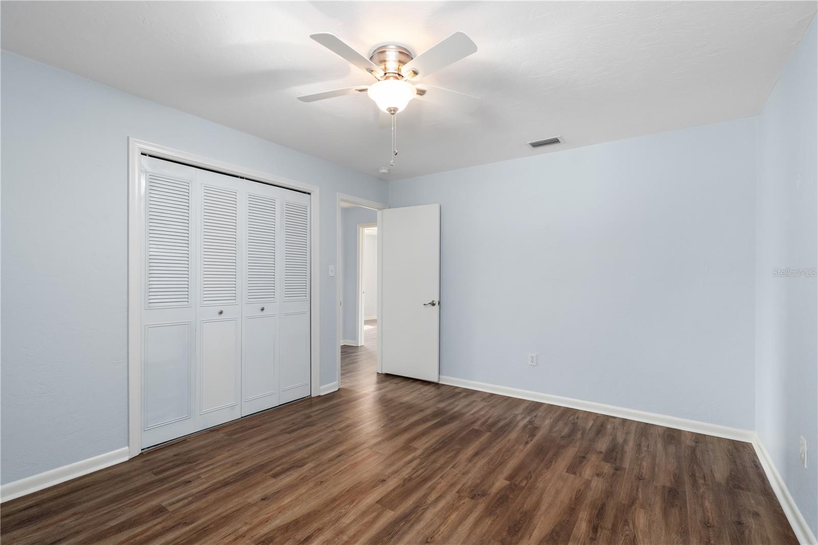 Image 17 of 40 For 8024 2nd Court
