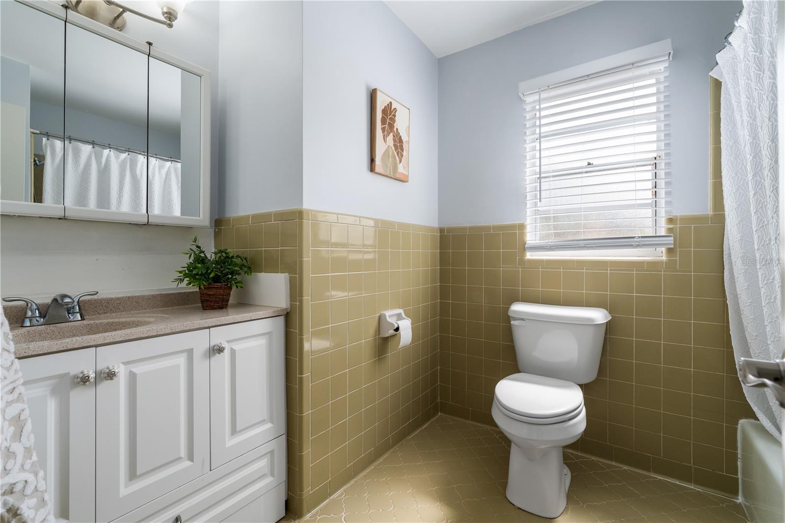 Image 21 of 40 For 8024 2nd Court