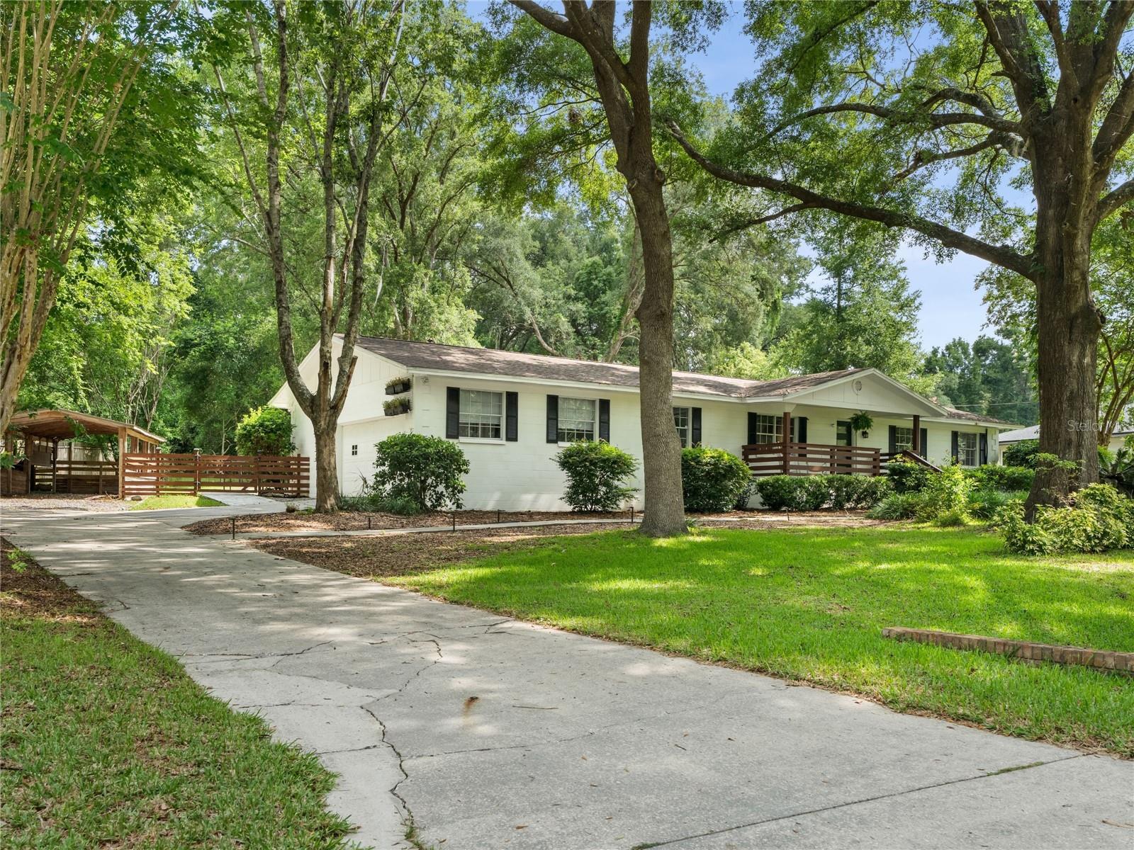 Image 36 of 40 For 8024 2nd Court