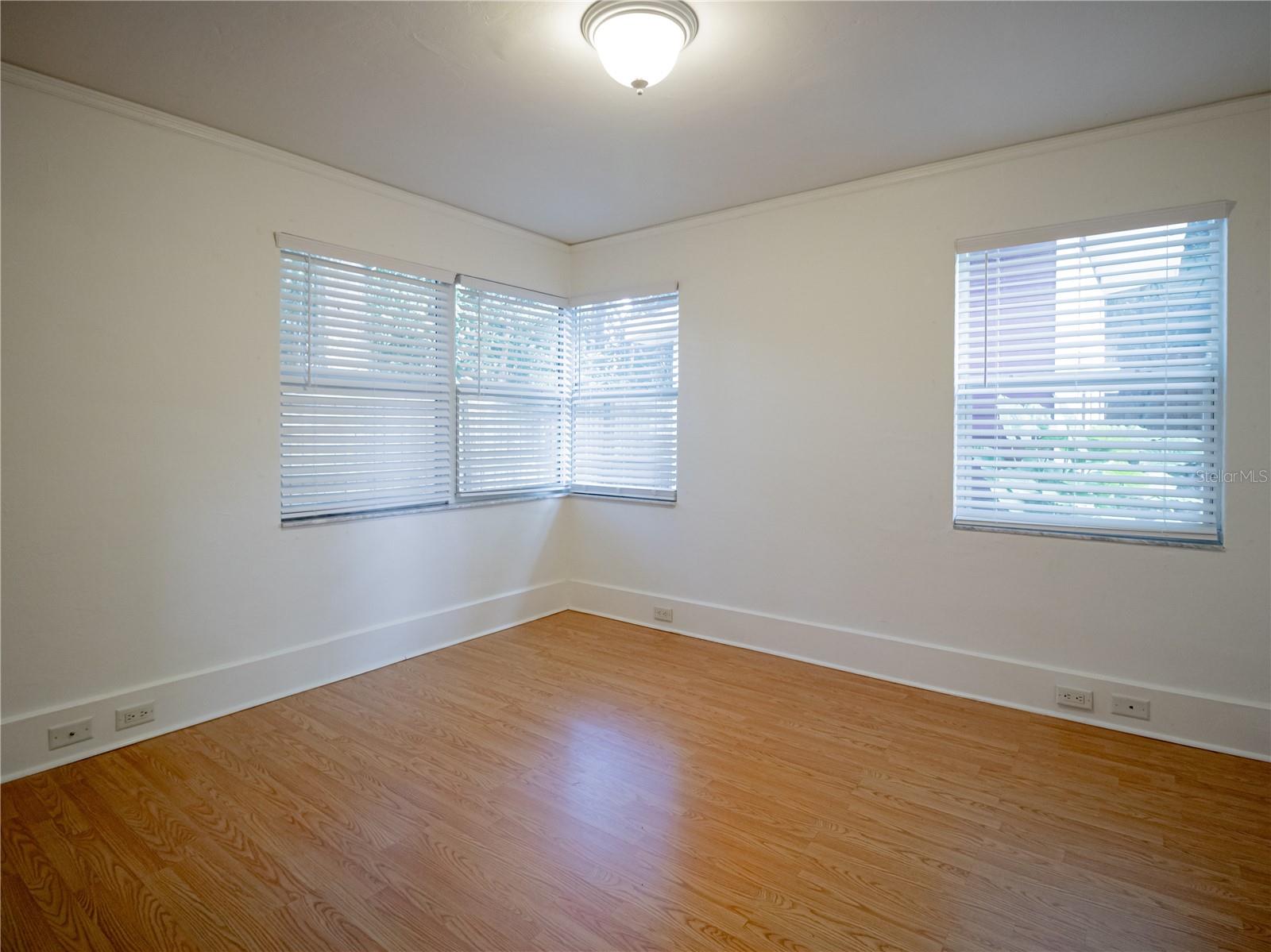 Image 8 of 12 For 710 8th Avenue