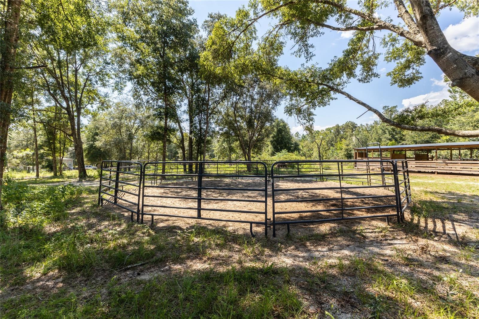 Image 41 of 44 For 114 Country Living Lane