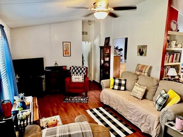 Image 14 of 44 For 6669 36th Lane