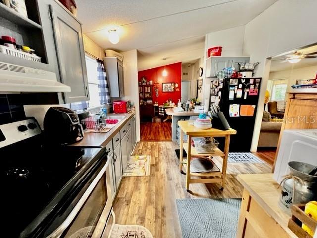 Image 19 of 44 For 6669 36th Lane