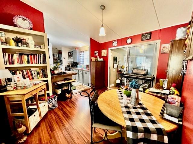 Image 21 of 44 For 6669 36th Lane