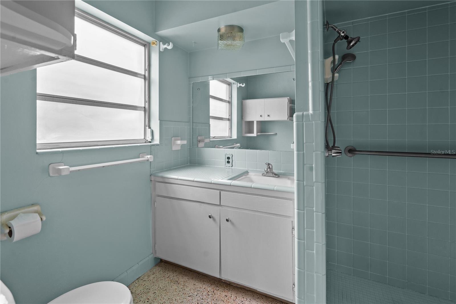 Image 15 of 28 For 3540 34 Place